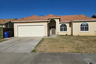 863 El Monte Ct, Los Banos, CA 93635 - Photo 1
