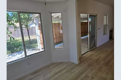 863 El Monte Court, Los Banos, CA 93635 - Photo 8