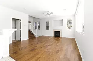 330 Dragonfly Cir, Sacramento, CA 95834 - Photo 10