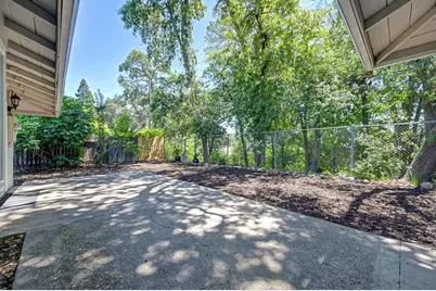 1420 Gregory Way, Roseville, CA 95661 - Photo 26