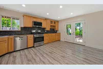1420 Gregory Way, Roseville, CA 95661 - Photo 12