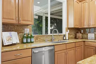 201 Connor Cir, Sacramento, CA 95835 - Photo 20
