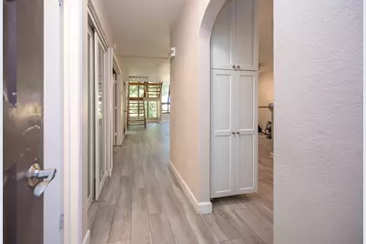 200 P Street #D34, Sacramento, CA 95814 - Photo 2