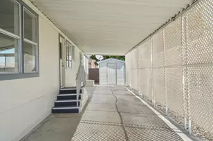 Tam O' Shanter Dr, Stockton, CA 95210 - Photo 32