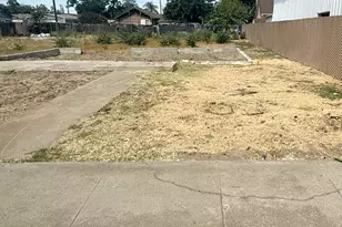 115 Willow Ave, Manteca, CA 95337 - Photo 1