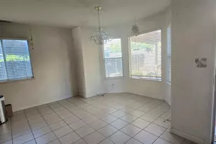 1613 Bay St, Los Banos, CA 93635 - Photo 8