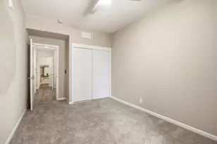 206 San Antonio Pl, San Jose, CA 95116 - Photo 12