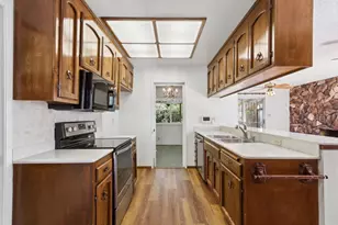 8321 Willowdale Way, Fair Oaks, CA 95628 - Photo 24