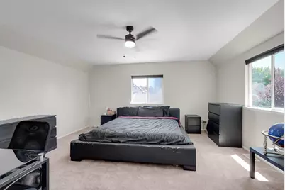 452 Benjamin Place, Manteca, CA 95337 - Photo 12