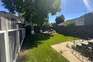 430 E Magnolia St, Stockton, CA 95202 - Photo 14
