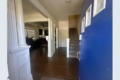 430 E Magnolia Street, Stockton, CA 95202 - Photo 2