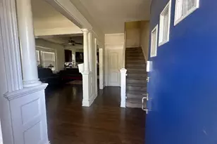 430 E Magnolia St, Stockton, CA 95202 - Photo 2