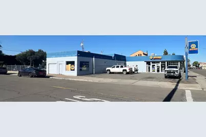 80 E 11th Street, Tracy, CA 95376 - Photo 1