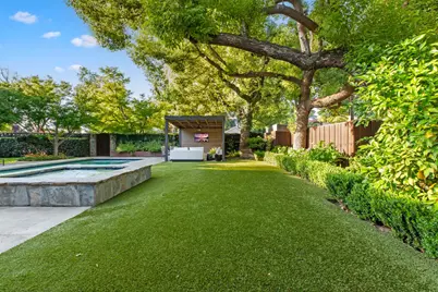930 Sycamore Avenue, Modesto, CA 95350 - Photo 10