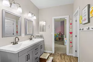 6950 Arrowwood Dr, Riverbank, CA 95367 - Photo 34