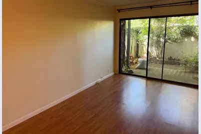 790 E Woodside Lane #6, Sacramento, CA 95825 - Photo 18