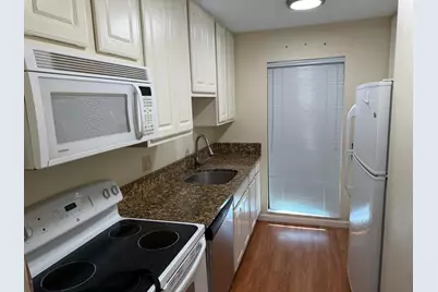 790 E Woodside Lane #6, Sacramento, CA 95825 - Photo 16