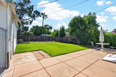 1704 N Berkeley Avenue, Stockton, CA 95205 - Photo 36