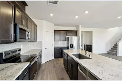 4569 Holiday Lane, Lincoln, CA 95648 - Photo 4