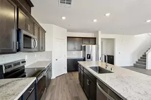4569 Holiday Ln, Lincoln, CA 95648 - Photo 4