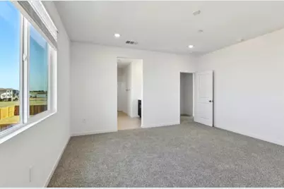 4569 Holiday Lane, Lincoln, CA 95648 - Photo 8