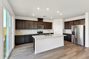 4569 Holiday Ln, Lincoln, CA 95648 - Photo 2