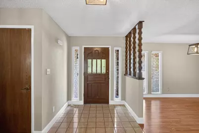 5904 Courville Court, Fair Oaks, CA 95628 - Photo 4