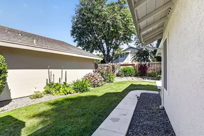 777 Cobble Hill Way, Galt, CA 95632 - Photo 28