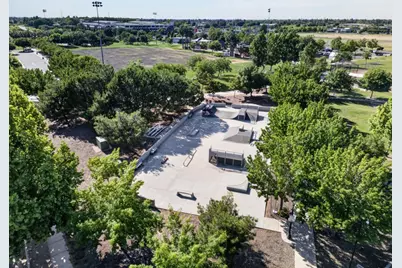 8406 Keusman Street, Elk Grove, CA 95758 - Photo 50