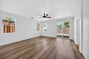8406 Keusman St, Elk Grove, CA 95758 - Photo 32