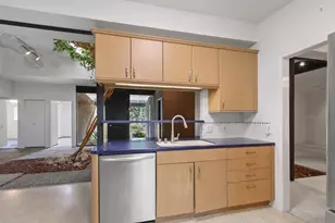 101 E 7th St, Davis, CA 95616 - Photo 12