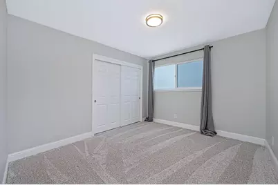7284 Farm Dale Way, Sacramento, CA 95831 - Photo 30