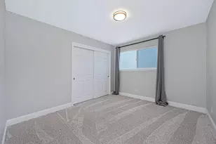 7284 Farm Dale Wy, Sacramento, CA 95831 - Photo 30
