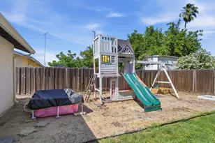 1308 Basil Ct, Newman, CA 95360 - Photo 20
