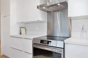 2730 Victorian Alley, Sacramento, CA 95818 - Photo 10