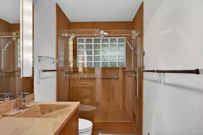6301 Longridge Way, Sacramento, CA 95831 - Photo 22