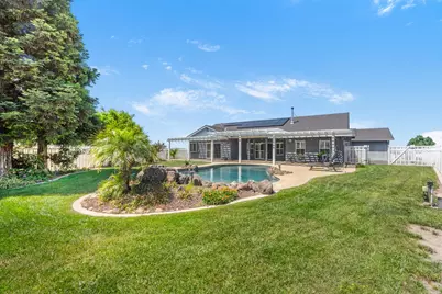 1401 Lawson Way, Valley Springs, CA 95252 - Photo 2