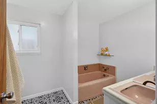 8133 E Peerless Ave, Orangevale, CA 95662 - Photo 36