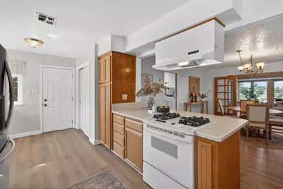 8133 E Peerless Avenue, Orangevale, CA 95662 - Photo 16