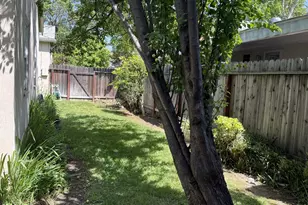 2197 Cambridge St, Sacramento, CA 95815 - Photo 30