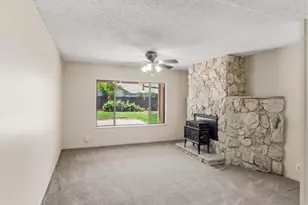 1246 Paseo Redondo Dr, Merced, CA 95348 - Photo 10