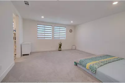 15581 Kellogg Creek Court, Lathrop, CA 95330 - Photo 30