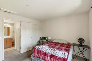 7283 Florin Mall Dr, Sacramento, CA 95823 - Photo 10