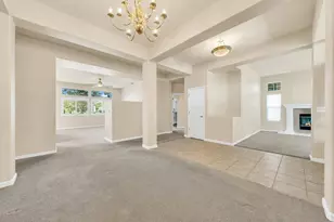 9282 Monmouth Ct, Elk Grove, CA 95758 - Photo 12