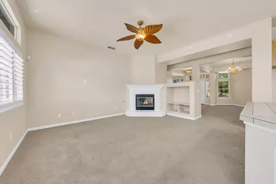 9282 Monmouth Court, Elk Grove, CA 95758 - Photo 22