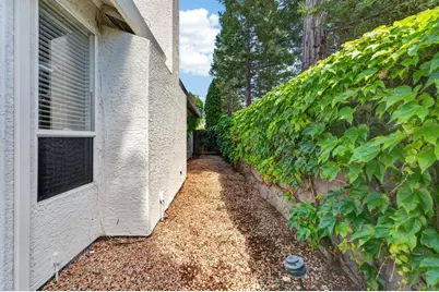 3203 Europa Street, Roseville, CA 95661 - Photo 38
