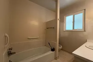 1813 Enslen Ave, Modesto, CA 95350 - Photo 20