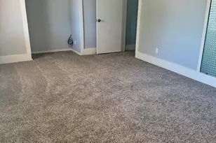 909 E Lincoln Ave, Madera, CA 93638 - Photo 2