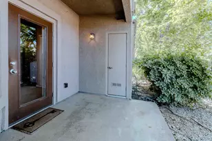 4200 E Commerce Way, Sacramento, CA 95834 - Photo 12