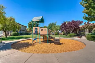 4200 E Commerce Way, Sacramento, CA 95834 - Photo 28